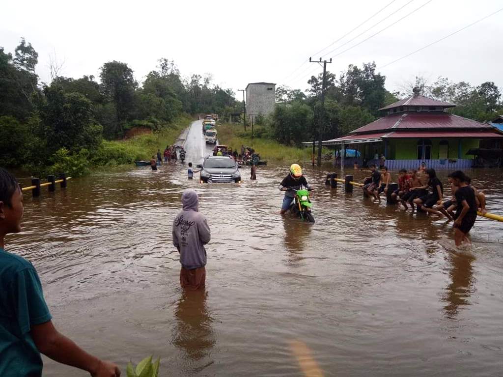 banjir,gunung mas,banjir kalteng,banjir kuala kurun,banjir gunung mas,banjir hari ini,radar sampit,banjir indonesia