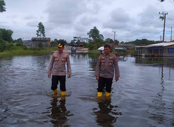 kapolres kobar pantau banjir