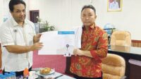gubernur anggota kehormatan pwi