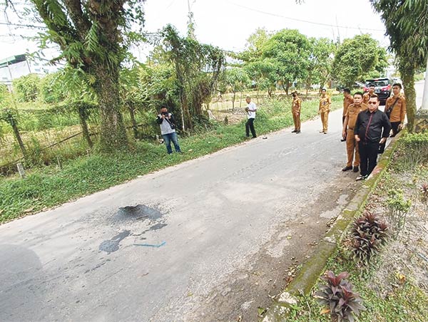 prioritaskan pembangunan jalan