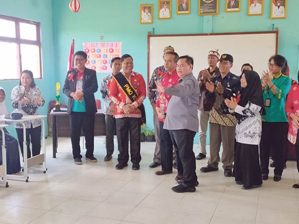 smp 1 telawang minta ruang kelas tambahan