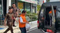 tersangka korupsi pembangunan sekolah kumai