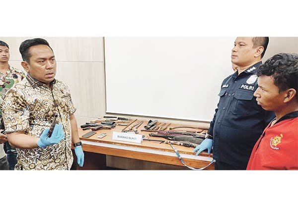 buronan pembunuh tembak aparat