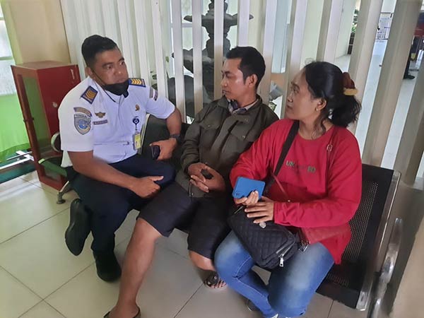 korban penipuan tiket pesawat bodong (hgn)