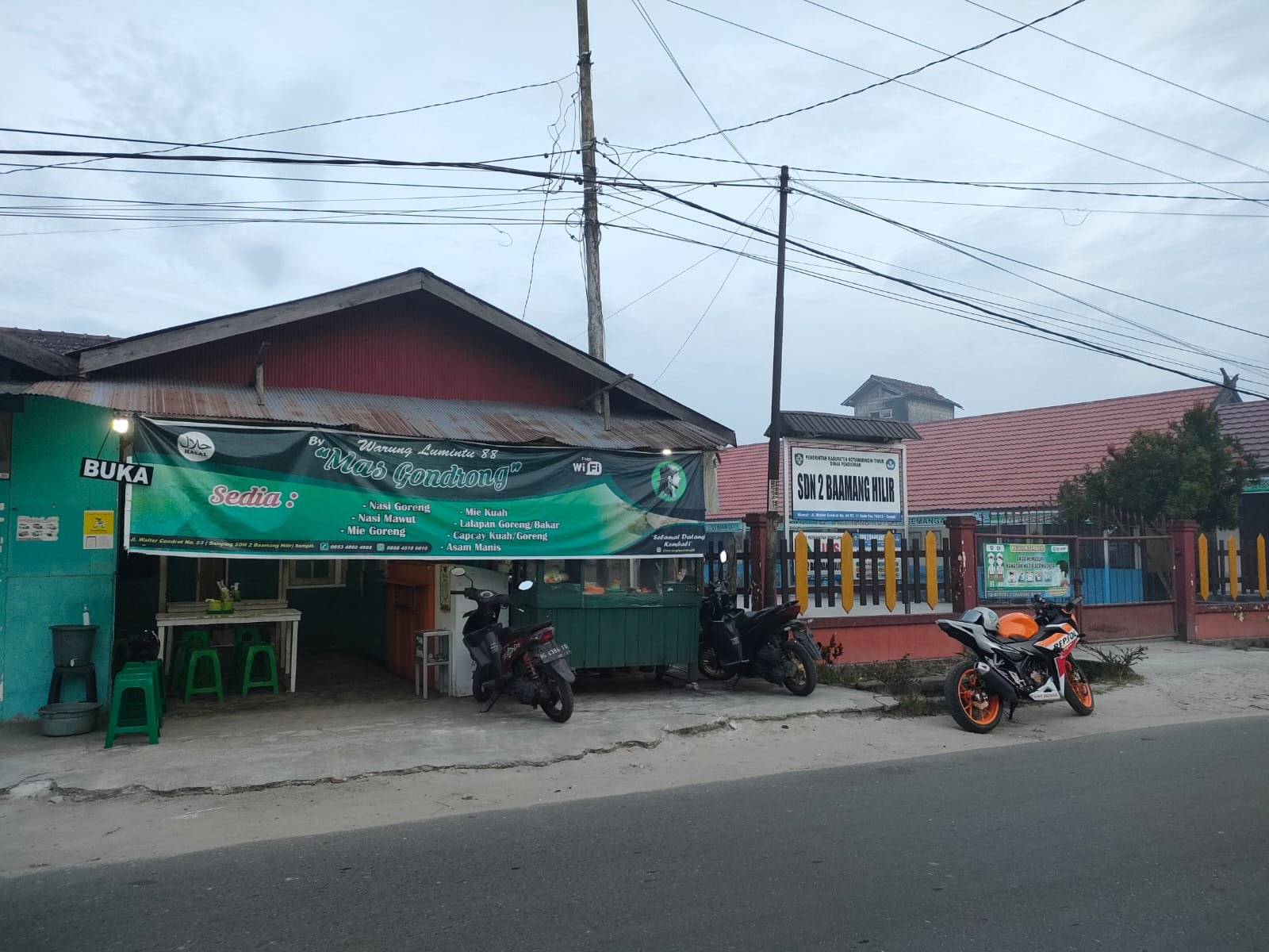 MALING PONSEL maling ponsel