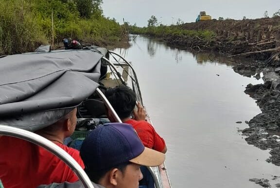Speedboat yang membawa penumpang dari wilayah Kotim menuju Pegatan Kecamatan Mendawai Kabupaten Katingan, dan melintasi sungai
