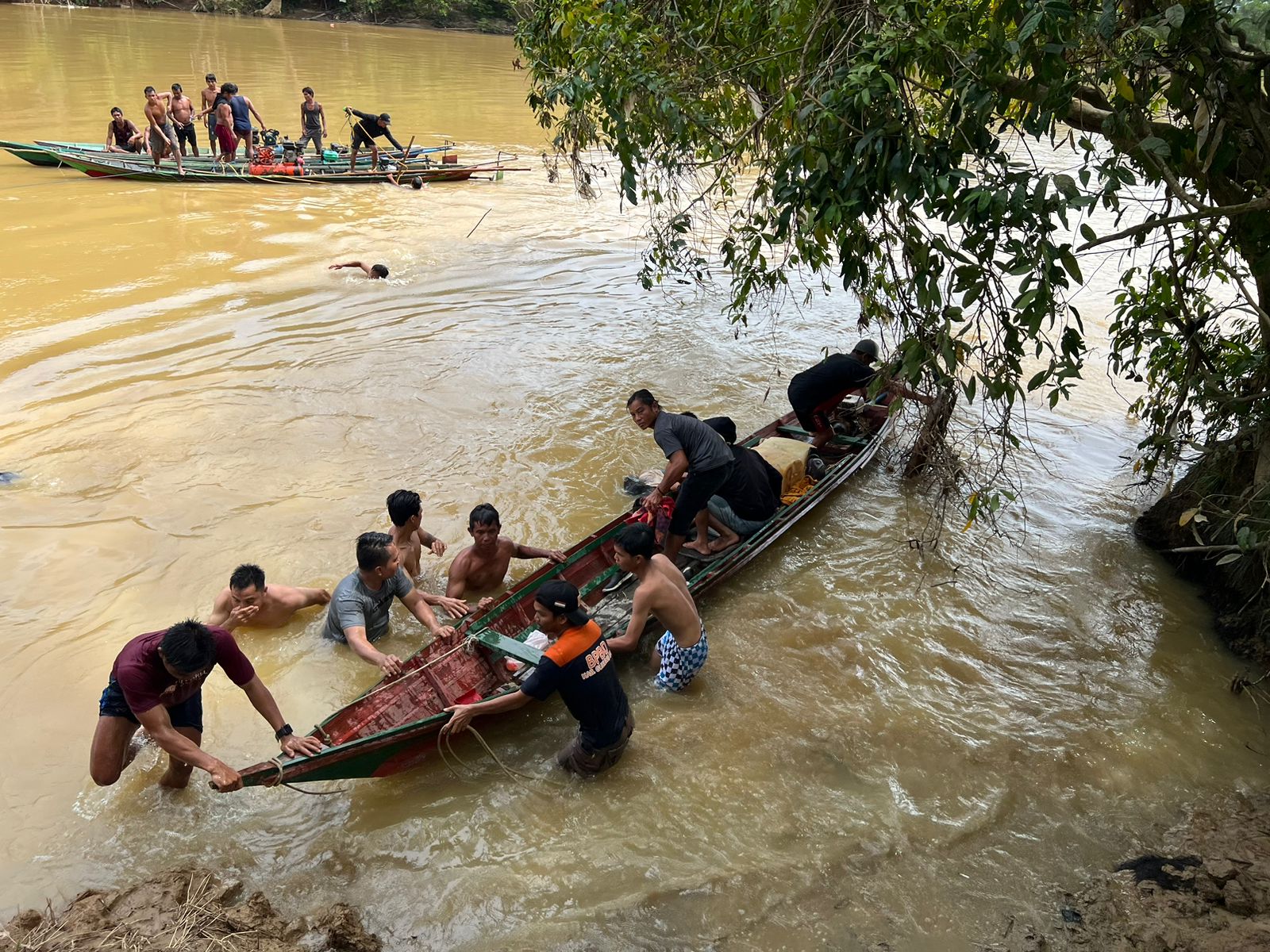 kelurahan kuala kurun,kecamatan kurun,gunung mas,tenggelam