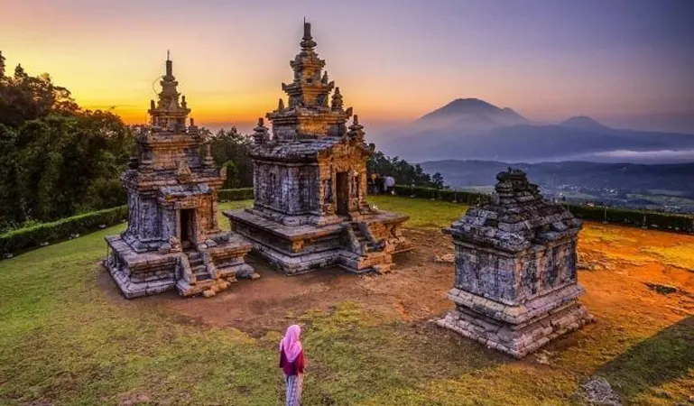 candi gedong songo