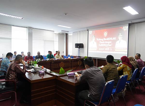 peserta rapat tpid yuas elko