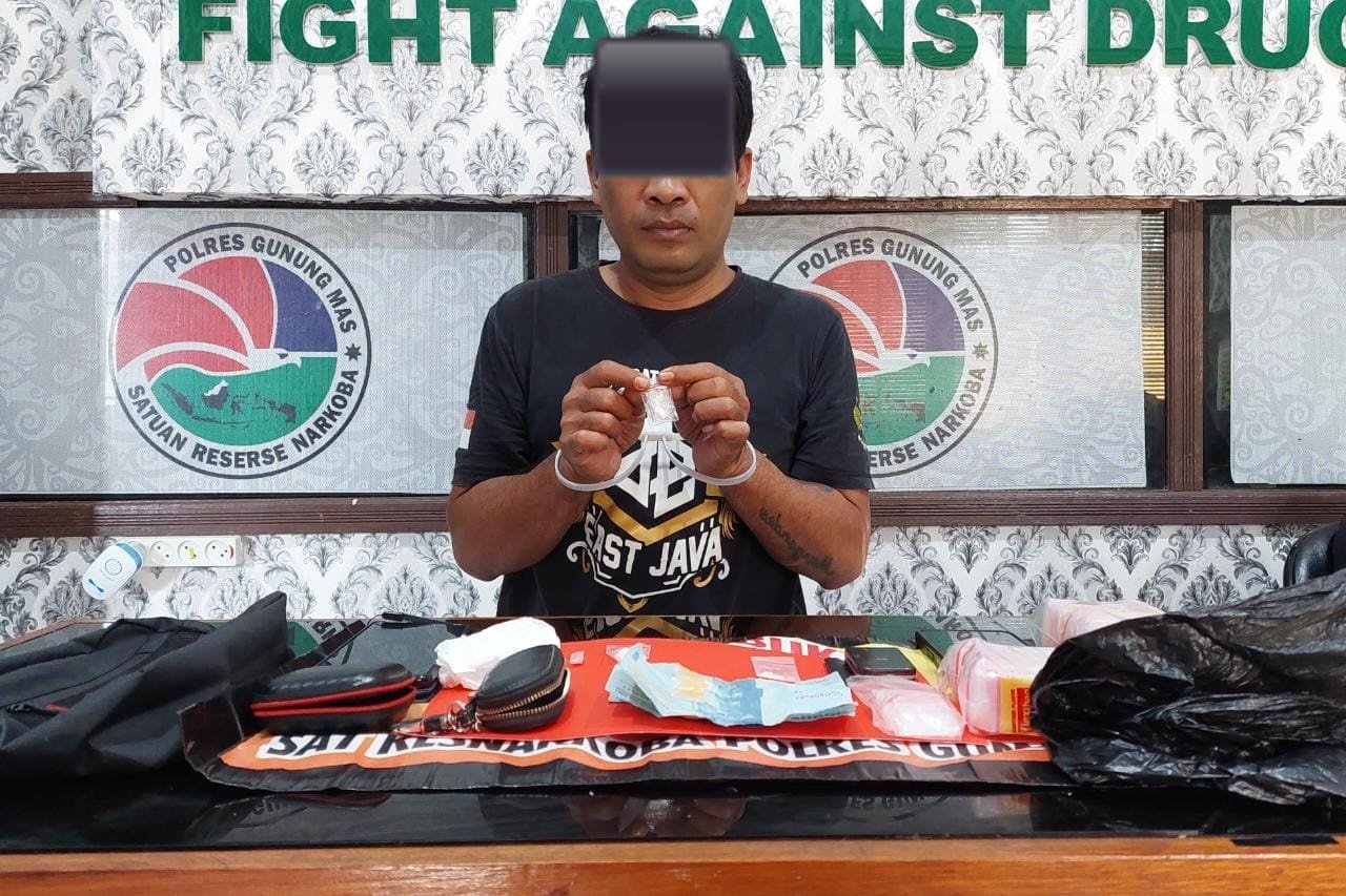 Kelurahan Tumbang Talaken,Kecamatan Manuhing,Kabupaten Gunung Mas (Gumas),Polres Gunung Mas
