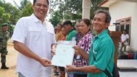 bupati lamandau,sertifikat tanah,Kecamatan Sematu Jaya,di Desa Batu Hambawang