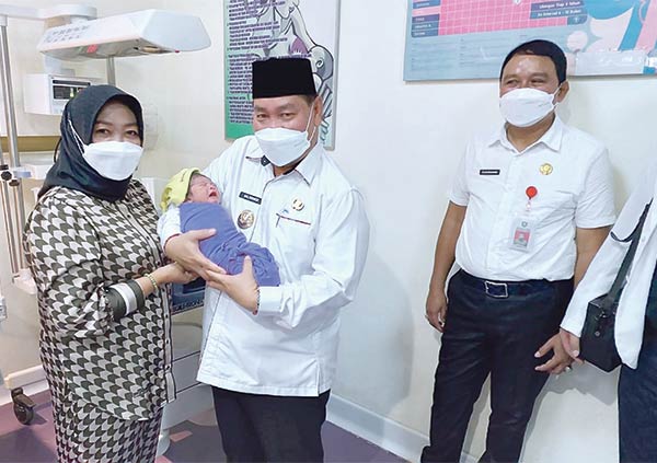 cucu kedua bupati kotim