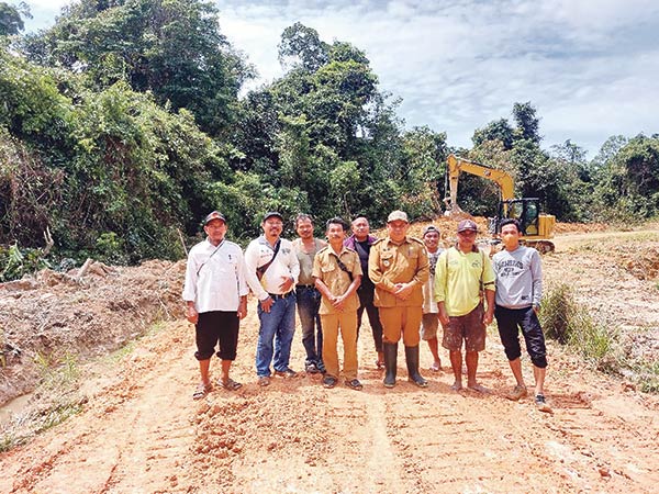 perbaikan jalan tualan hulu