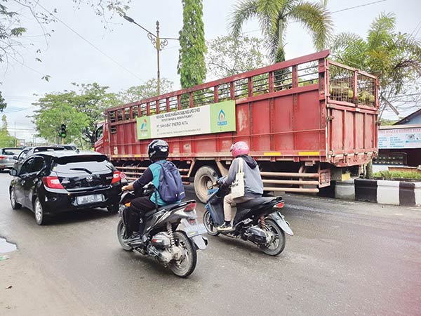 truk masuk kota