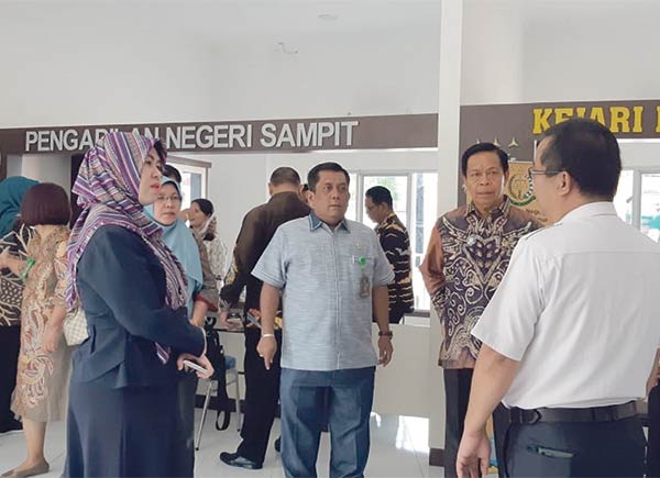 mal pelayanan publik kotim