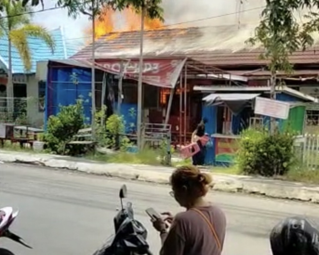 Pelindo Kesyahbandaran dan Otoritas Pelabuhan Kelas IV