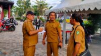 Tenda Pasar Ramadan yang sudah terpasang dan siap diisi oleh para pedagang, Selasa (21/3).(yuni/radarsampit)