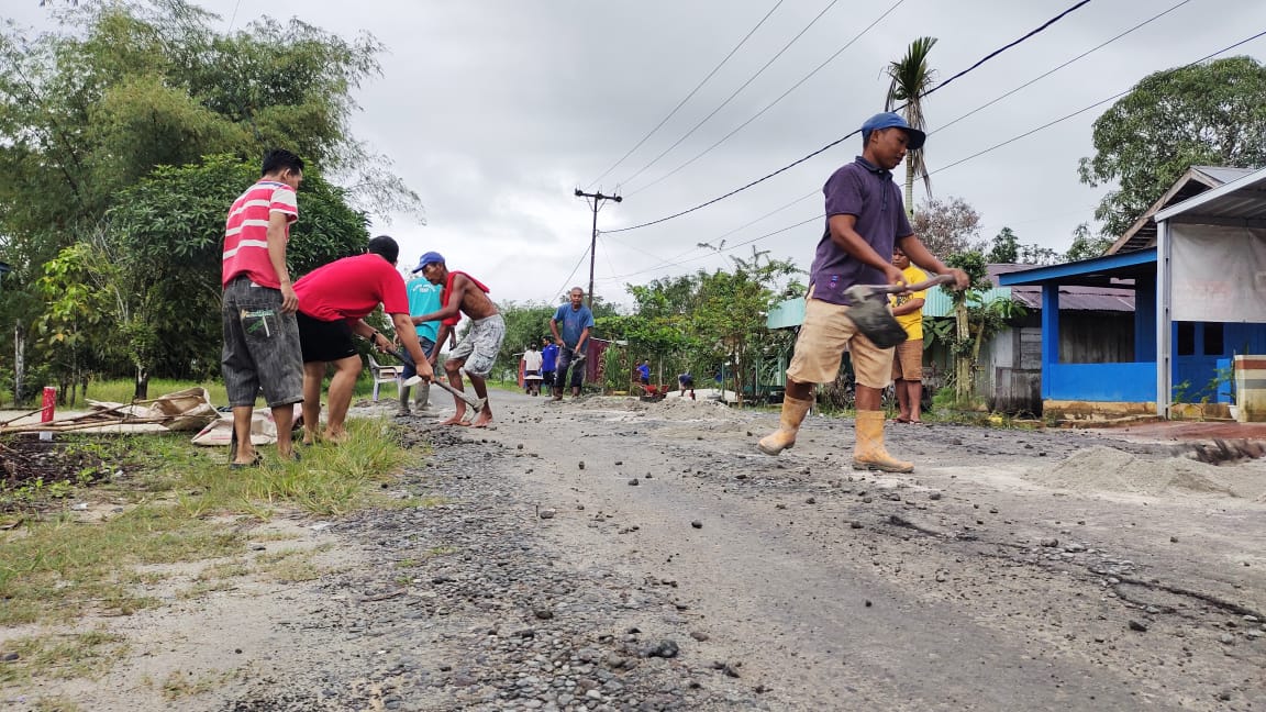 perbaiki jalan sendiri 2
