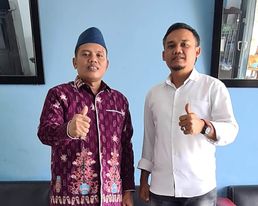 Pendiri dan Penasehat Paguyuban Wong Ngapak Palangkaraya berpesan kepada pengurus dan anggota untuk selalu konsisten dalam melaksanakan program kegiatan sosial.(ist)