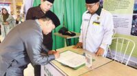 bupati kotim salurkan zakat