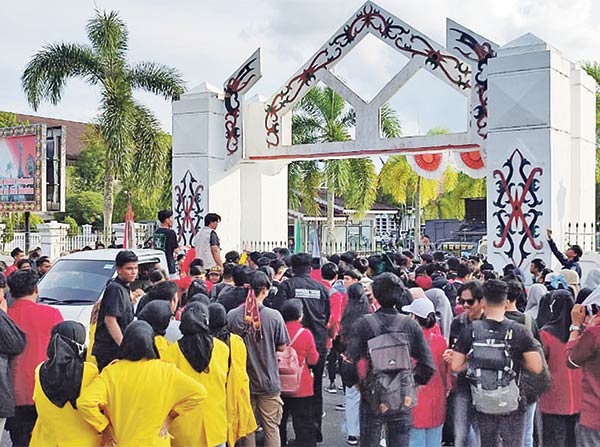 demo uu cipta kerja