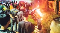 mobil terbakar