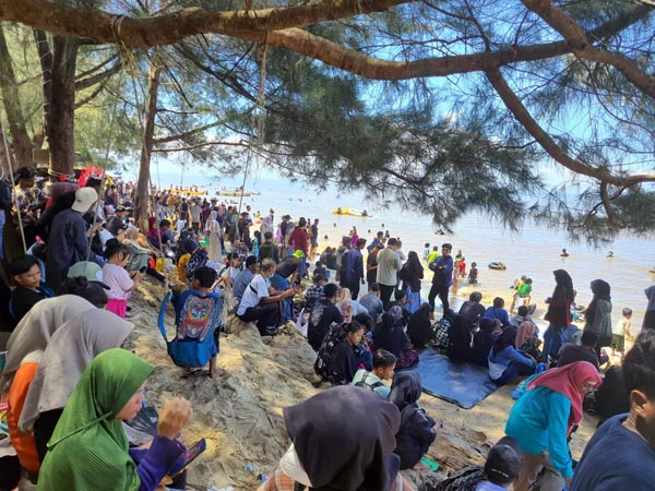 pantai ujung pandaran