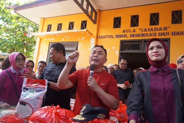 pasar penyeimbang gubernur