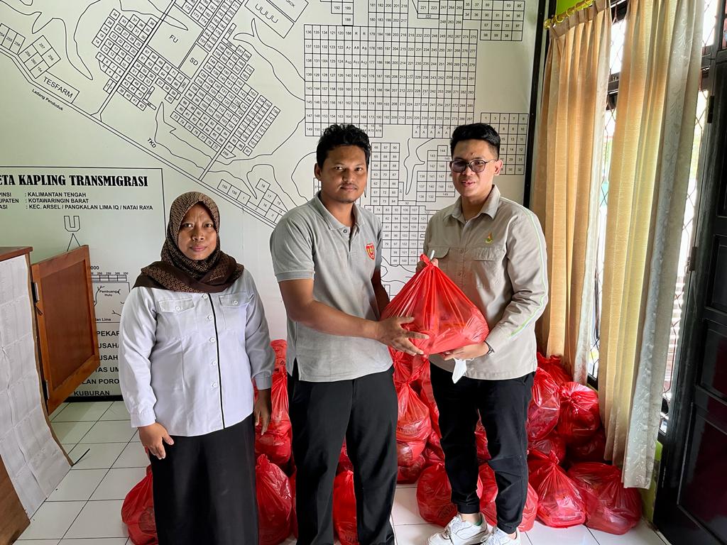 penyerahan paket sembako 2