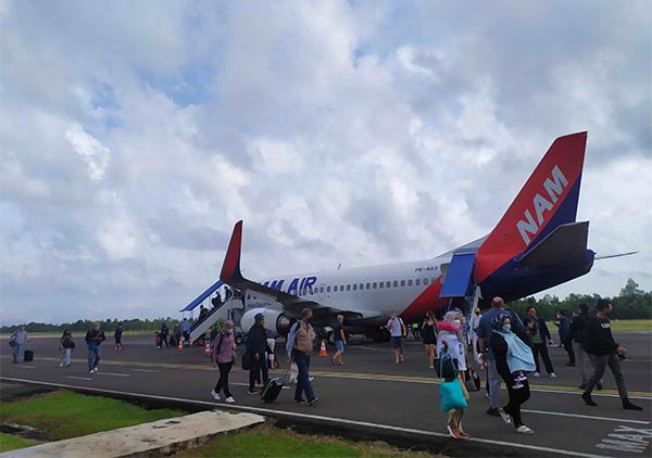 pesawat nam air
