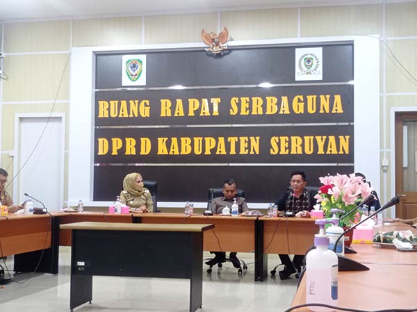 dprd seruyan