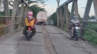 jembatan patah