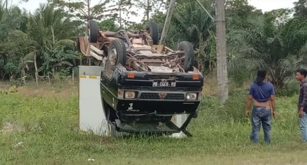 kecelakaan mobil boks