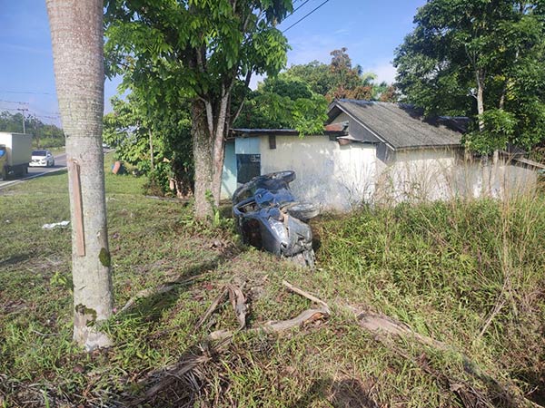 laka tunggal 2