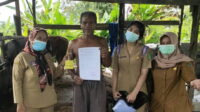 Ternak sapi yang diperiksa dan dinyatakan sehat akan diberikan label sehat oleh petugas DKPP
