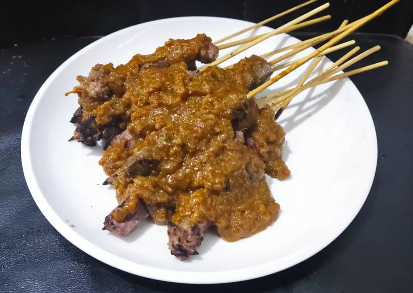 sate kambing bumbu kacang foto resep utama