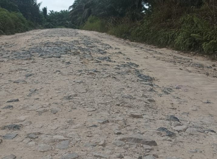 jalan rusak jalan rusak