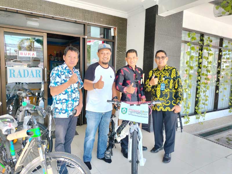 hadiah gowes dari bappenda kotim