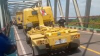 macet jembatan mentaya