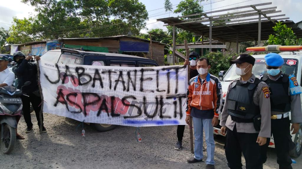 aksi damai pangkalan banteng