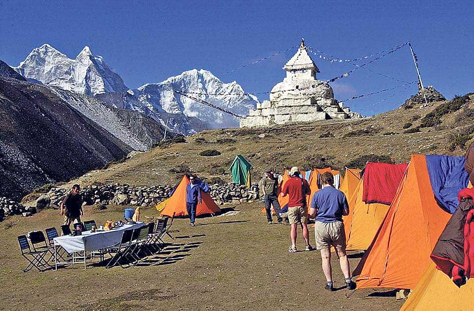 wisata nepal