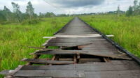 jalan rusak