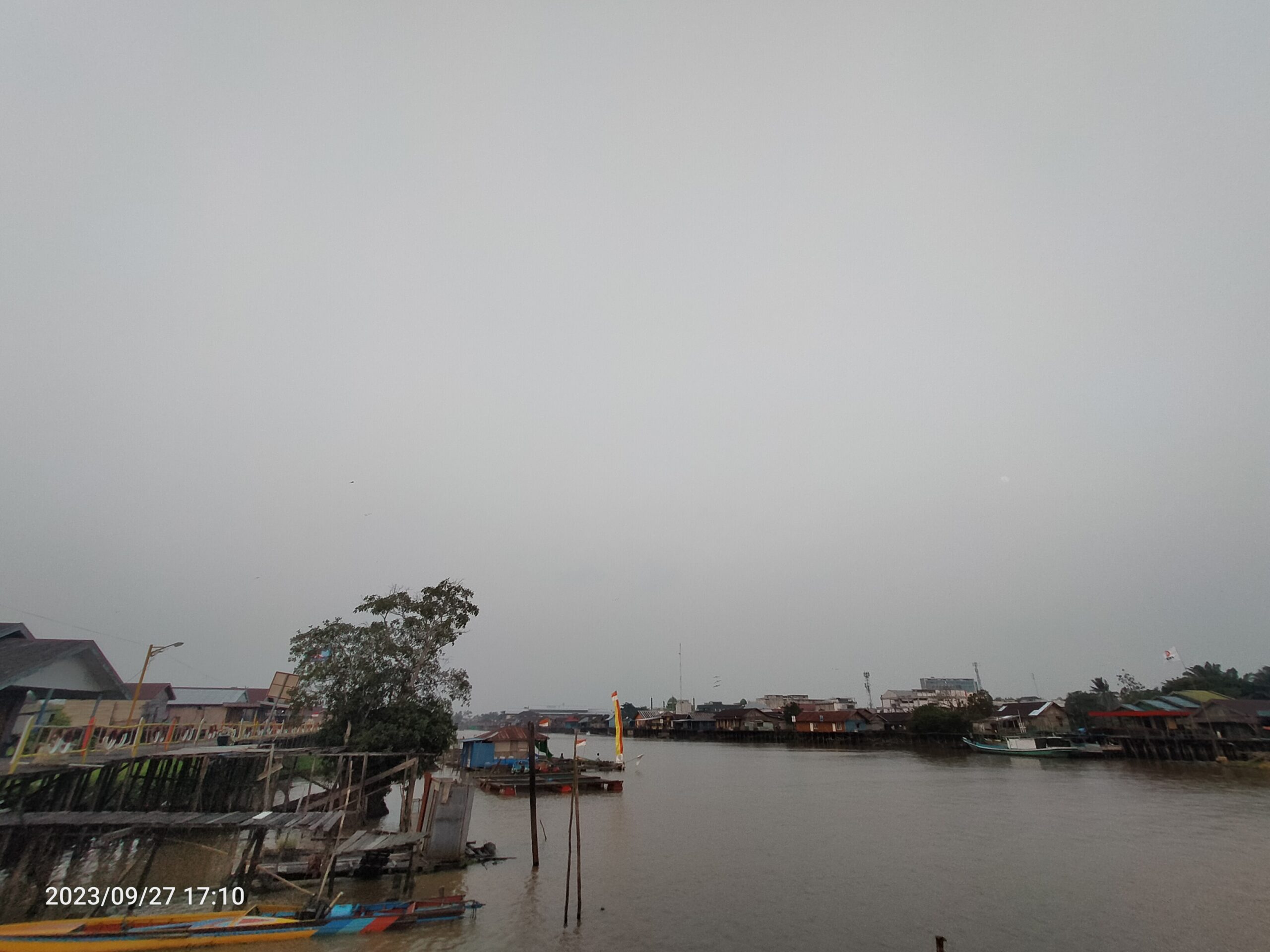 BANTARAN SUNGAI ARUT