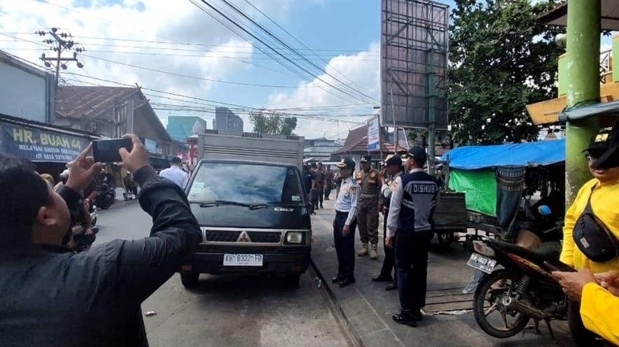BONGKAR MUAT PANGKALAN BUN