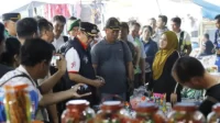 pj bupati barito timur didampingi ketua tp pkk bartim