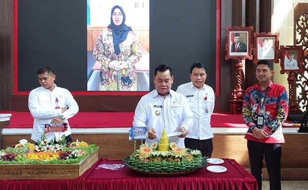 HUT Bupati Halikinnor