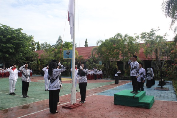 hari guru 1