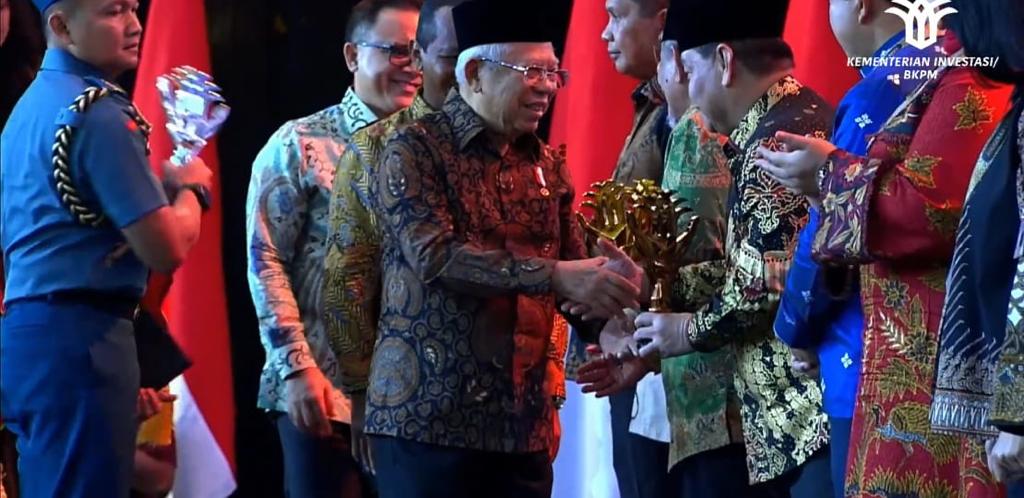 anugerah layanan investasi 2023