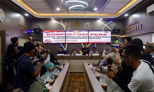 tersangka bangkal