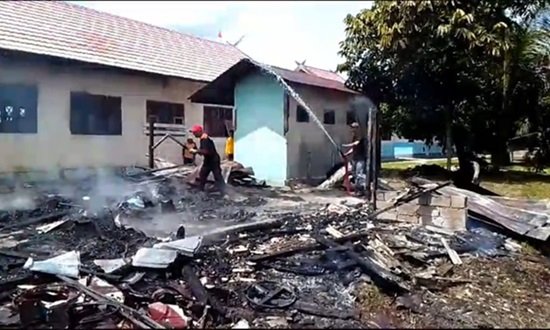 kebakaran sekolah